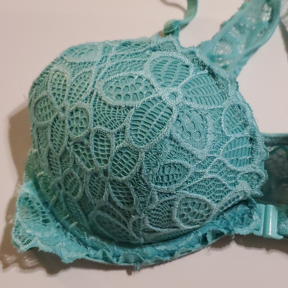 PINK Date Racerback Push Up Bra - Size 32C